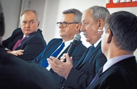 Od lewej: Dariusz Marzec, Aleksander Grad, Jacek Faltynowicz, Grzegorz Wrochna.