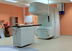 Nowoczesny aparat do radioterapii
