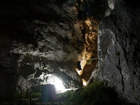 Stanowisko badawcze w jaskini Stajnia