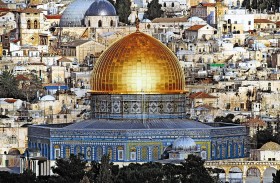 Jerozolima - święte miejsce dla muzułmanów, żydów i chrześcijan.