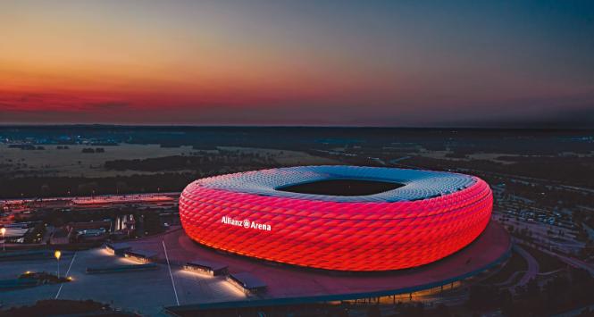Stadion w Monachium, jeden z dziesięciu, na których będą rozgrywane mecze turnieju.