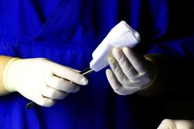 Kwalifikacja do transplantacji biorcy jest wyceniona jako osobna procedura, ale może się odbyć tylko raz.
