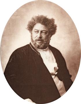 Aleksander Dumas, słynny pisarz (syn generała), na fotografii z 1859 r.