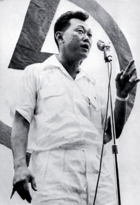 Premier Lee Kwan Yew, 1959 r.
