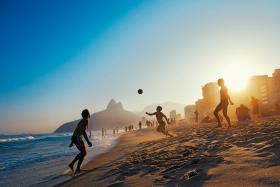 Rio de Janeiro. W Brazylii życie toczy się wolno i leniwie, tak jak w innych krajach o gorącym klimacie.