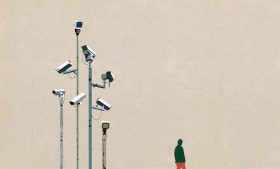 Polskie społeczeństwo o monitoringu niewiele wie i dlatego, nie dostrzegając płynących z niego zagrożeń dla prywatności, godzi się na jego szerokie stosowanie.