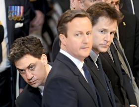 Od lewej: Ed Miliband, premier David Cameron i Nick Clegg, szef liberałów. Trójca rządząca dotychczas brytyjską polityką.