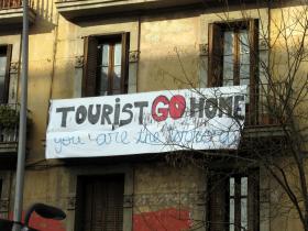 Komunikat do turystów w Barcelonie...