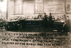 Zatrzymane w kadrze: szkoła żydowska w Orli.