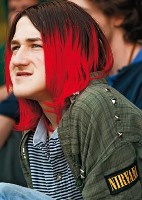 Młody fan Kurta Cobaina na zlocie miłośników Nirvany w Seattle.