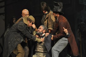 „Nędznicy” w teatrze Roma.