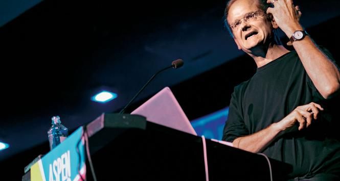 Prof. Lawrence Lessig – amerykański prawnik i działacz społeczny.