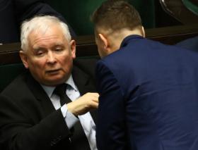 Jarosławowi Kaczyńskiemu nie wypada tak po prostu ogłosić, że prawa i procedury ustanowione w III RP z natury są złe, dlatego pod tym względem Patryk Jaki ma nad prezesem ogromną przewagę.