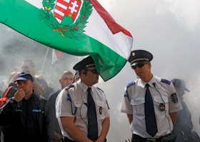 Emerytury na Węgrzech pobiera 30 tys. byłych mundurowych, którzy nie świętowali jeszcze 57 urodzin.