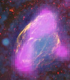 Mgławica Kraba. Wewnątrz znajduje sie potężny pulsar obracający się 30 razy na sekundę.
