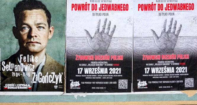 Plakaty promujące film „Powrót do Jedwabnego. Żydowski rozbiór Polski”