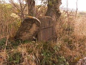 Cmentarz żydowski w Lutowiskach (Bieszczady)