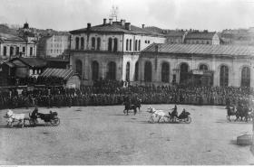 Wilno, 22 kwietnia 1919. Uroczysty wjazd Józefa Piłsudskiego do zajętego przez Wojsko Polskie miasta.