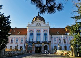Pałac w Gödöllo – tu przez najbliższe sześć miesięcy będzie biło serce Europy.