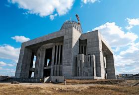 Świątynia Opatrzności Bożej na Wilanowie - od lat w nieustającej budowie.