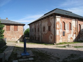 Wielka i mała synagoga nieopodal rynku w Kraśniku