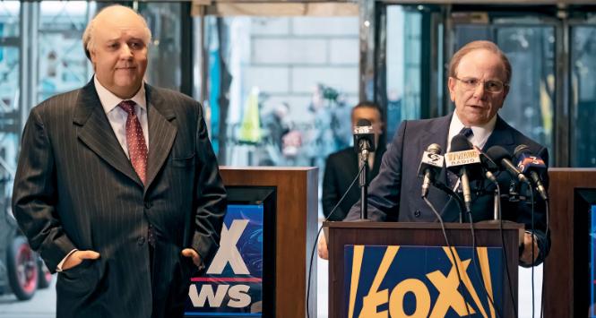 Od lewej: serialowy Roger Ailes, twórca Fox News (Russell Crowe), oraz Rupert Murdoch (Simon McBurney).