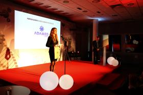 Podziękowanie w imieniu Grupy Adamed, partnera głównego Nagród Naukowych 2014, odebrała Anna Kosińska