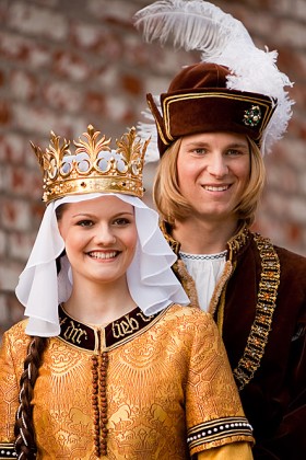 Jadwiga poślubiła księcia bawarskiego - Jerzego Bogatego.