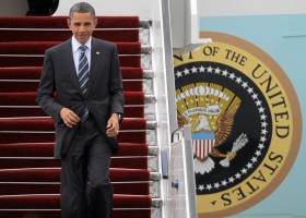 Air Force One wylądował. Prezydent Obama już w Polsce.