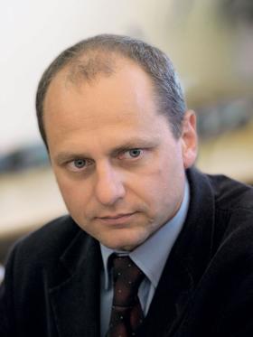 Jarosław Neneman – polski ekonomista, od 2010 do 2014 doradca społeczny Prezydenta RP ds. samorządu, od 2004 do 2005 i od 2014 wiceminister finansów.