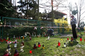 Kwiecień. Smutna Wielkanoc. W pożarze w budynku socjalnym w Kamieniu Pomorskim zginęły 23 osoby.