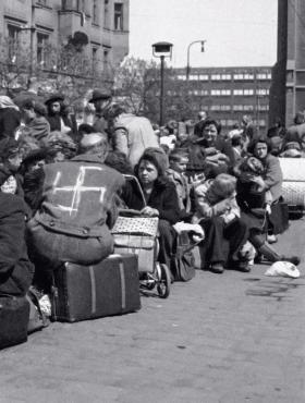Deportacja Niemców z Sudetów, fotografia archiwalna.
