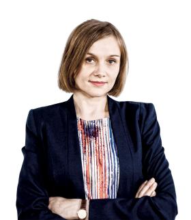 Dominika Kozłowska – doktor nauk humanistycznych. Od 2010 r. redaktor katolickiego miesięcznika „Znak”.
