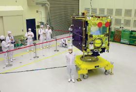 Japońska sonda Hayabusa 2, w czerwcu dotarła do planetoidy Ryugu, wartość surowców pod jej powierzchnią może wynosić 80 mld dol.