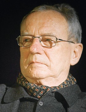 Prof. Andrzej Mencwel