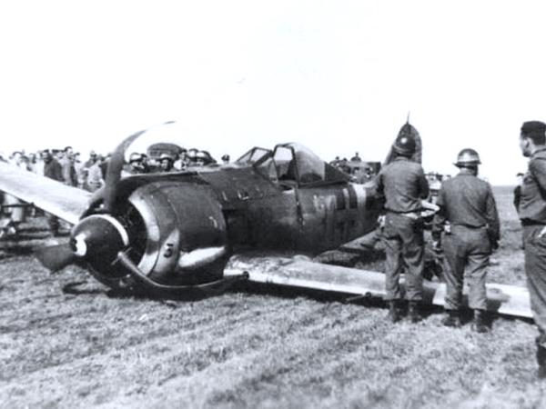 Bruce W. Carr FW 190