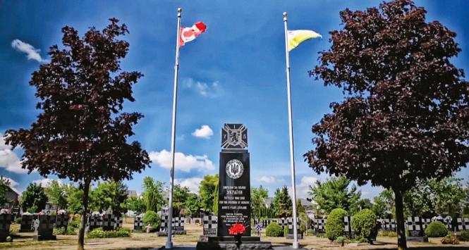Kontrowersyjny pomnik Ukraińskiej Armii Narodowej w Oakville.