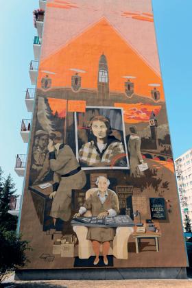 Toruński mural na bloku