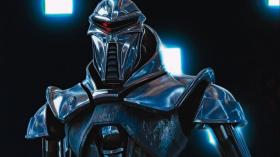 Metalowy Cylon - złowrogi przejaw sztucznej inteligencji z serialu „Battlestar Galactica”.