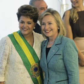 Obecność Hillary Clinton na inauguracji prezydentury Dilmy Rousseff była ważnym gestem politycznym wobec Brazylii.