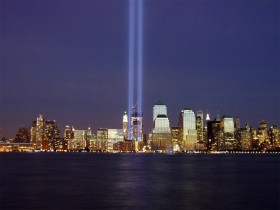Tribute in Light - trzecia rocznica zamachu 11 września.