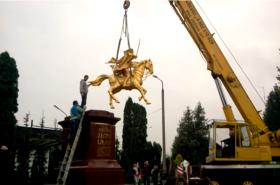 Pomnik ułana w Kałuszynie