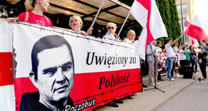 Pikieta solidarności z Andrzejem Poczobutem. Białystok, 26 maja 2023 r.