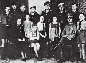 Wśród młodych Niemców panuje przekonanie, że w ich rodzinach z pewnością nie było żadnego fanatycznego nazisty.