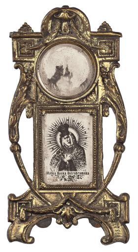 Miniaturowy ołtarzyk podróżny z wizerunkiem Matki Boskiej Ostrobramskiej z Wilna