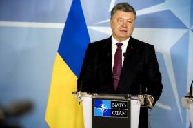 Dlaczego prezydent Poroszenko i ukraiński parlament czekali tak długo, akceptując fikcję?