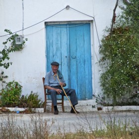 Ze statystyk wynikało, że w Grecji mieszka rekordowo dużo stulatków. Okazało się, że rodziny ukrywały fakt śmierci najbliższych, by pobierać za nich emerytury.