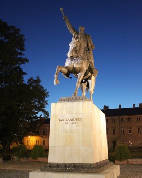 Pomnik Jana Zamoyskiego, hetmana, kanclerza, założyciel Zamościa