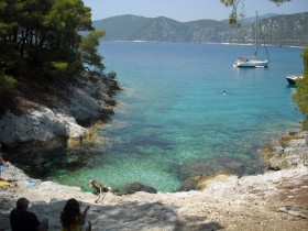 Wyspa Skopelos na Morzu Egejskim. Tu kręcono film 'Mamma Mia!'.