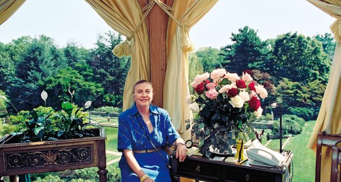 Barbara Piasecka-Johnson w Jasnej Polanie – swojej posiadłości w Princeton